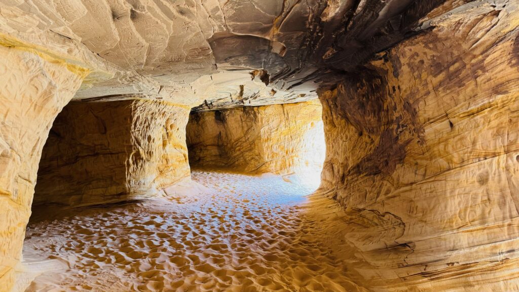 sandcave